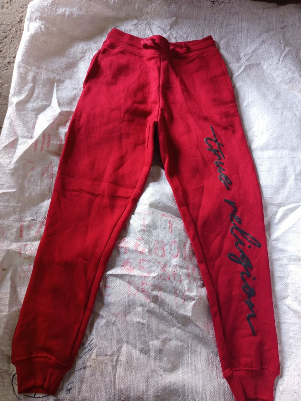 TRUE RELIGION KIDS BOYS SOFT FLEECE ELASTIC WAISTBAND PRINTED JOGGING PANTS